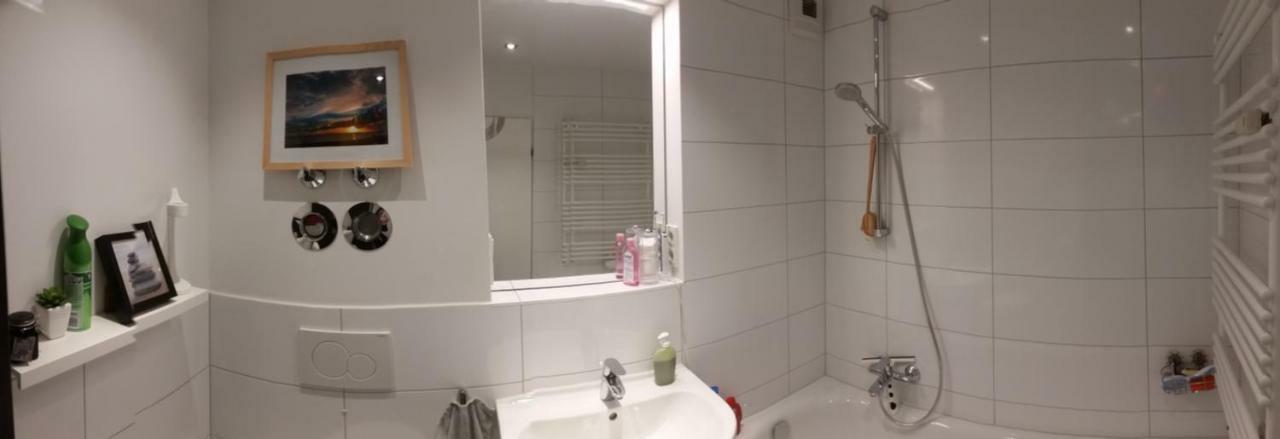 Nettes In Lindenthal Privatunterkunft *